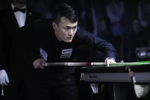 他不仅在得 他不仅在得